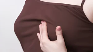 Nipple Discharge without pregnancy? Here's what your body wants to tell you